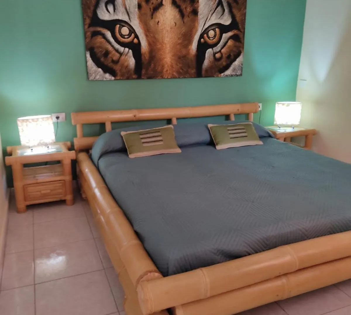 דירות ארונה Casa Lucia 0*,  ספרד